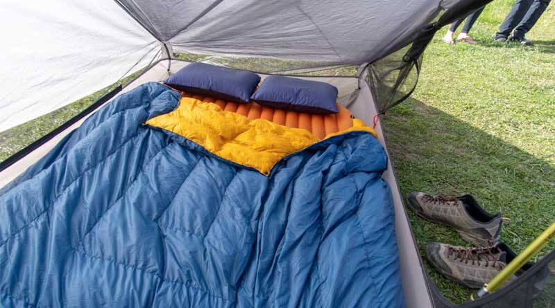 Single Stitching Widened Lengthened Camping Self Inflating Mattress with Piliow 