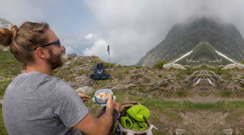 What to Pack for Backpacking Food?