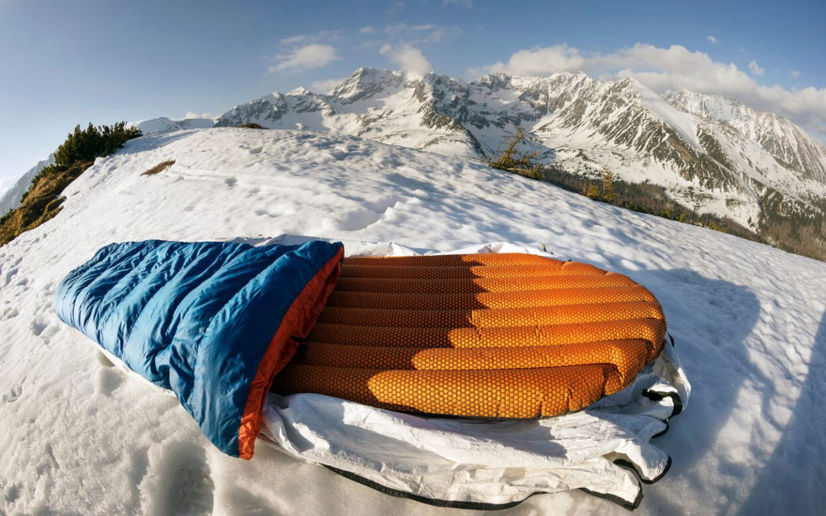How to Choose a Winter Sleeping Pad?